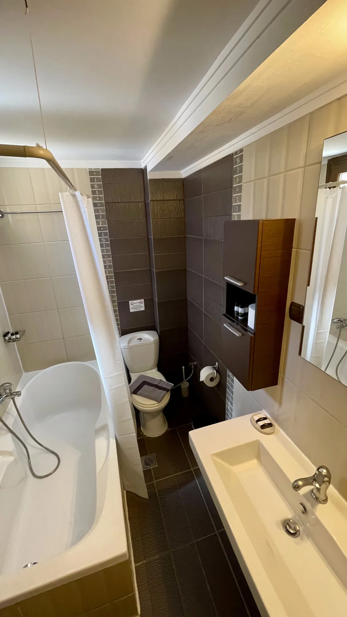 Tiara Holidays - Evlogia Village by Greek Pride - 4 bedroom - bathroom